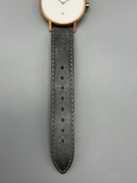 MVMT Signature II Watch Women 34mm Rose Gold Tone Leather Date New Battery main image 5